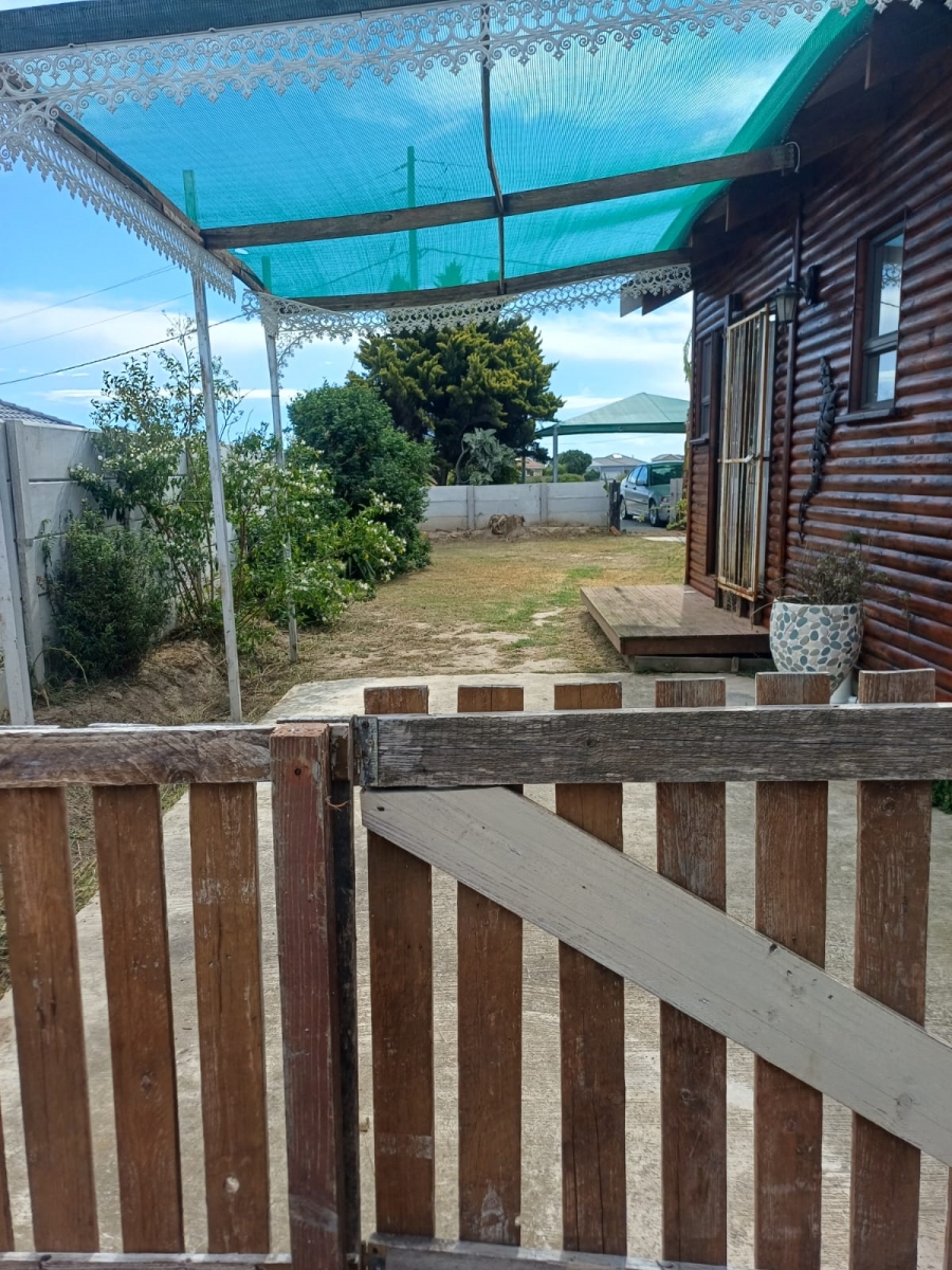 3 Bedroom Property for Sale in Cannonville Eastern Cape